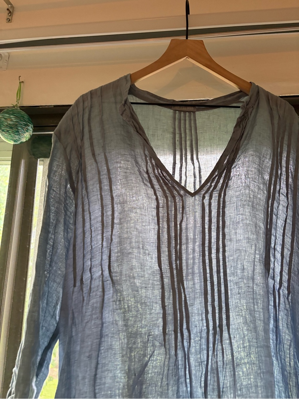 CP Shades Linen Lightweight Blue V-Neck Pintuck Tunic Top lagenlook - Picture 2 of 10